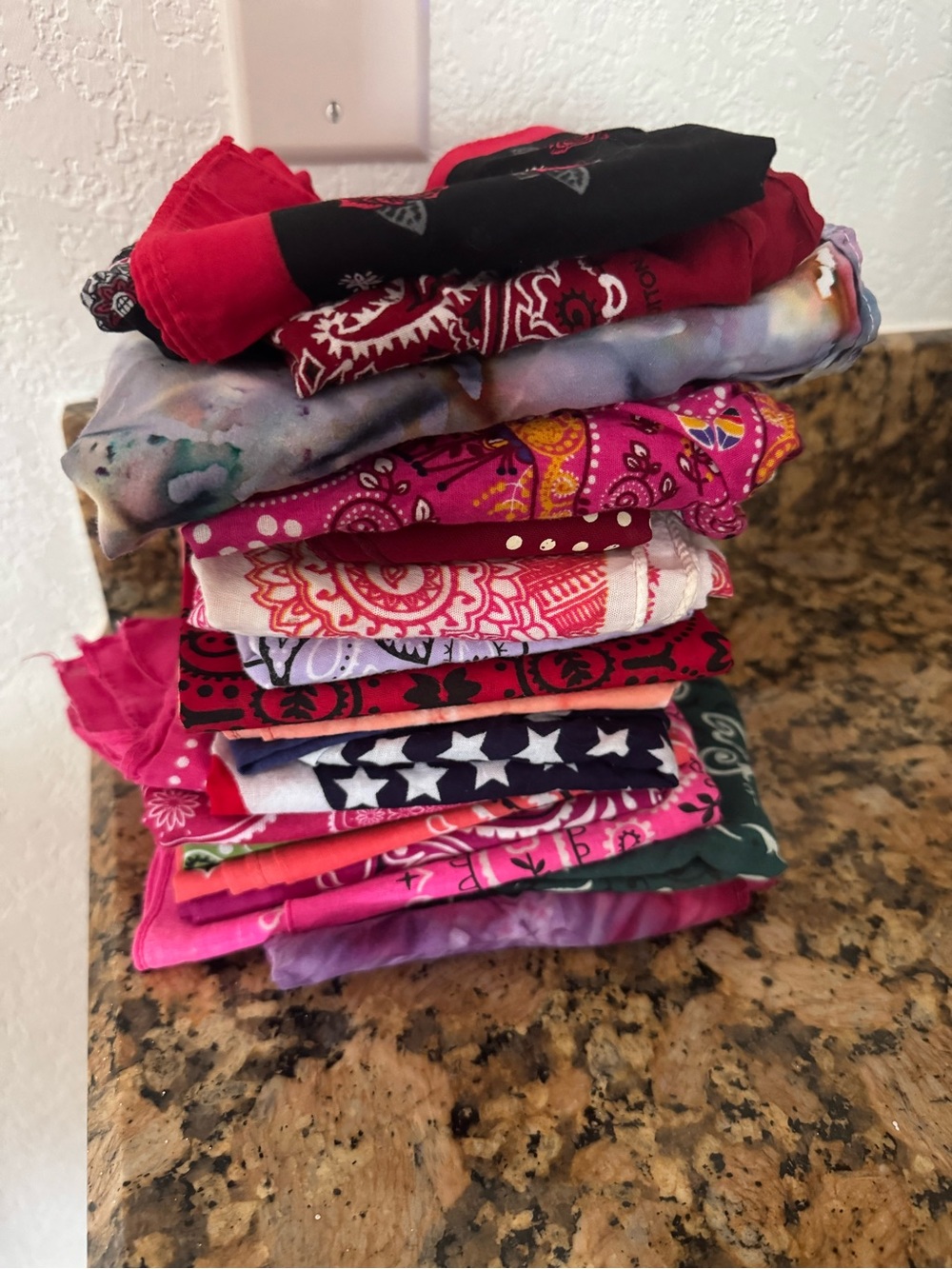 19 bandanas